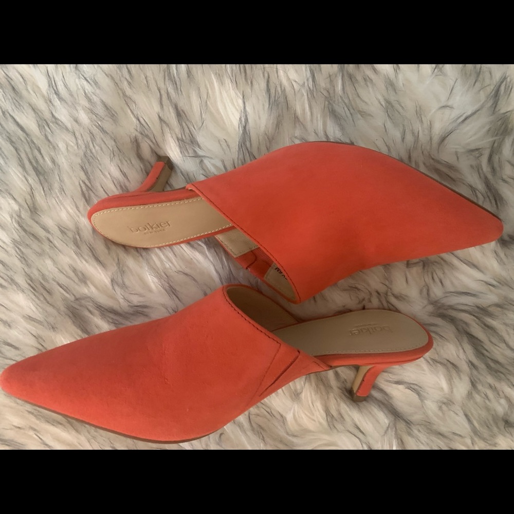 NWT Beautiful coral kitten heel mule shoes